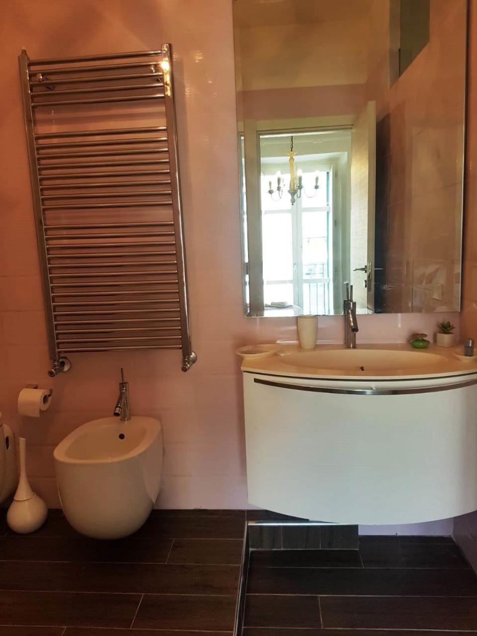 Zelzar Salerno Centro Hotell Exteriör bild